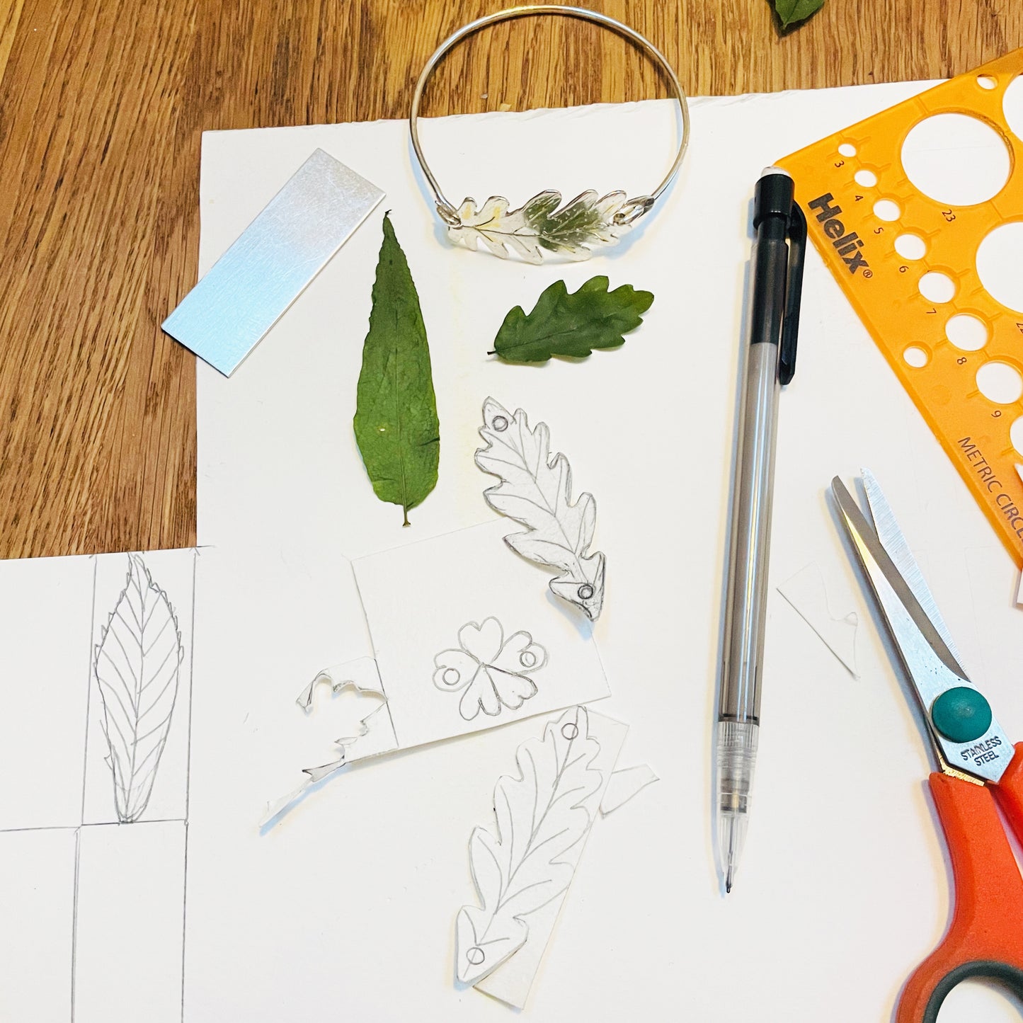 Ashburton Jewellery School Create a beautiful silver bangle with 24ct gold accents, inspired by the landscapes of Dartmoor. Learn the Korean gold gilding technique of Keum Boo, and learn, or develop your skills, in saw piercing, forming, filing and polishing.