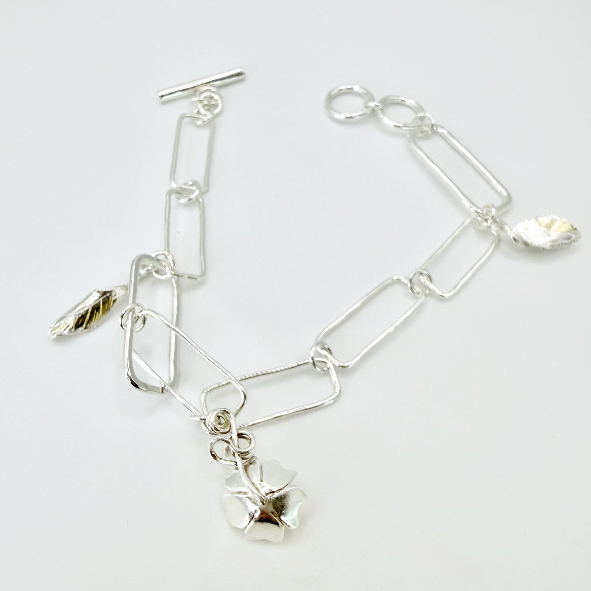 Expanded Skies Field Rose Bracelet with 24ct Gold Accents