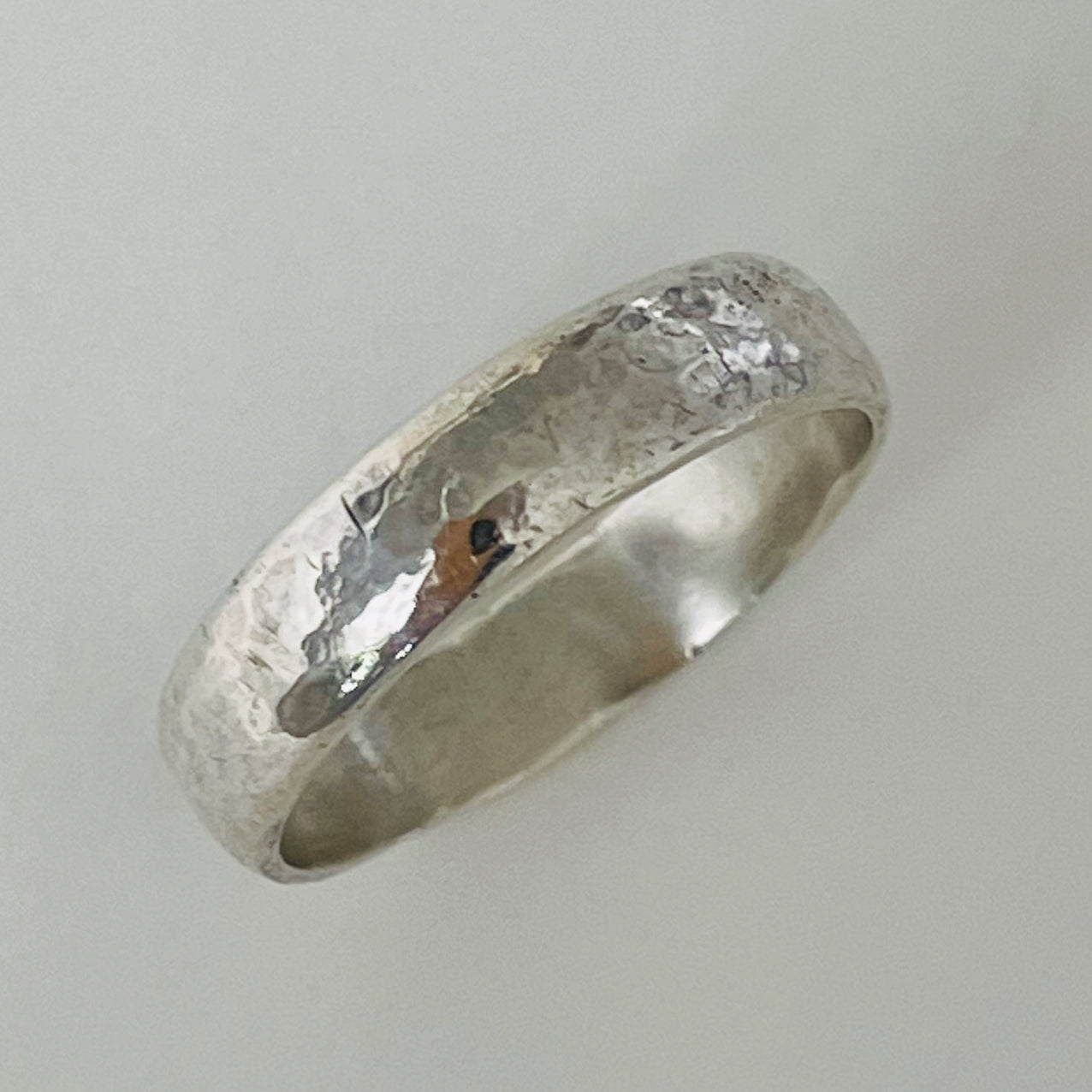 Dartmoor Wide Hammered Ring