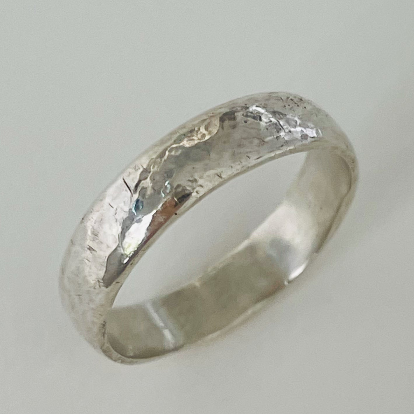 Dartmoor Wide Hammered Ring